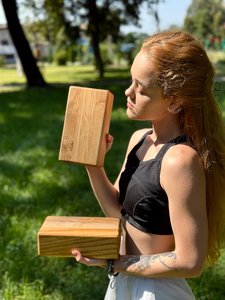 Paires de blocs rectangulaires en bois de noyer poli pour les asanas de yoga et la décoration intérieure par MS HANDICRAFT - Product Image 5