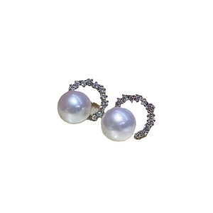 Pendientes de Perlas Naturales Elegantes y Refinados de 10-11 mm, Redondos e Impecables con Incrustaciones de Plata S925 Chapada en Oro - Product Image 5