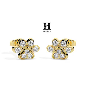 Aretes con Forma de Huella de Perro, Oro Rosa de 14K, Diamante Cultivado en Laboratorio, Aretes para Amantes de Mascotas, Joyería Animal con Moissanita Brillante - Product Image 3