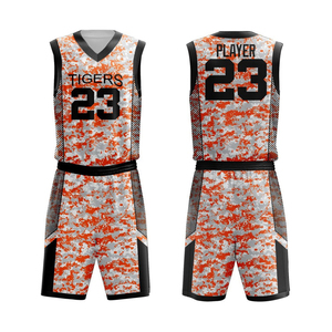 Camiseta de Baloncesto Sublimada Personalizada Raiders, Cuello en V, Sin Mangas, Secado Rápido, Ajuste Atlético, Unisex para Adultos, Camuflaje Naranja y Verde en la Parte Delantera - Product Image 6