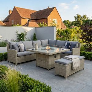 Conjunto de Sofá Esquinero de Ratán Premium para Exteriores con Mesa de Chimenea de Gas y Otomana para Jardín, Patio y Resort de Hotel de Lujo - Product Image 1