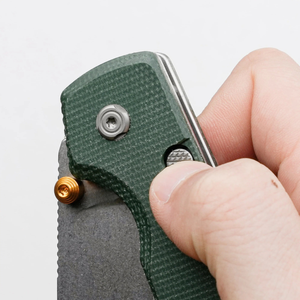 Navajas Plegables con Hoja de Acero Plateado Tipo Drop Point, Mango Texturizado Verde, Anillo de Sujeción para el Pulgar y Bloqueo Deslizante para Uso Diario y en Exteriores - Product Image 5