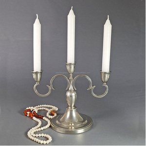 Candelabro Francés de 3 Copas de Primera Calidad • Soporte Elegante para Velas Cónicas en Estaño Envejecido - Product Image 2