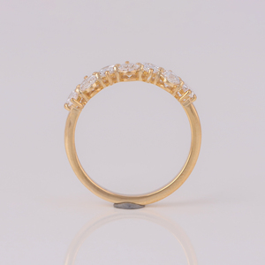 Bague de mariage demi-éternité en or massif 14 carats avec 2 diamants de laboratoire en forme de poire, bague d'anniversaire à diamants alternés - Product Image 5