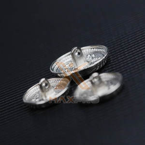 Botones de Hierro Ligeros para Uniformes Ceremoniales, Material Duradero - Product Image 3