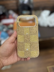 Fundas para Teléfono con Cuentas, Hechas a Mano en India, Estilo Boho, Accesorios de Moda, Fundas para Teléfono para Fiestas Nocturnas, Último Diseño, Guru Kirpa Export - Product Image 2