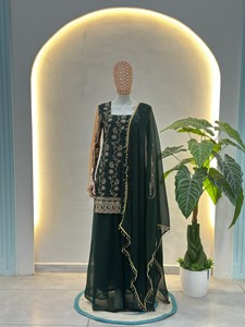 Ensemble Kurti, Dupatta et Palazzo brodé avec sequins et travail Zari, bordure en dentelle perlée, robe ethnique indienne pour fêtes et mariages - Product Image 6