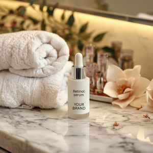 เซรั่มไวท์เทนนิ่งเรตินอลผสมวิตามินซีและอี ไฮยาลูรอนบริสุทธิ์ ช่วยลดเลือนริ้วรอย กระชับผิวหน้า ผลิตภัณฑ์บำรุงผิวหน้าแบบน้ำ OEM - Product Image 4