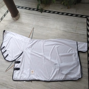 Couvertures et housses d'été imperméables pour chevaux en tissu Ripstop maillé, avec quincaillerie en acier inoxydable - Product Image 4