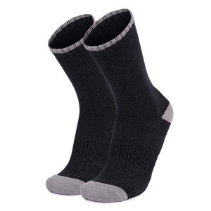 Chaussettes de sport antidérapantes personnalisées de qualité supérieure avec grip en silicone et bout renforcé pour hommes et femmes - Product Image 1