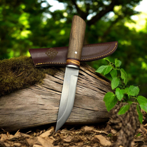 Cuchillo de caza hecho a mano de acero D2 con punta de caña, mango de madera y protector de acero para bushcraft y supervivencia al aire libre, funda de cuero incluida - Product Image 4