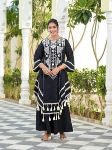 Conjunto de Kurti de Diseño en Tela de Rayón y Algodón, Estilo Indio-Pakistaní, Estilo Bollywood, Informal, para Bodas y Fiestas - Product Image 3