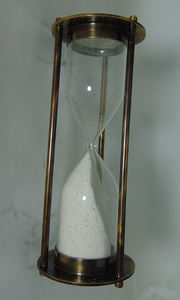 Reloj de Arena Moderno de 1 Hora, de Latón Chapado en Oro, Fluorescente, con Arena Rosa, Diseño Náutico, Grabado Creativo, Diseño Antiguo, Recuerdo - Product Image 5