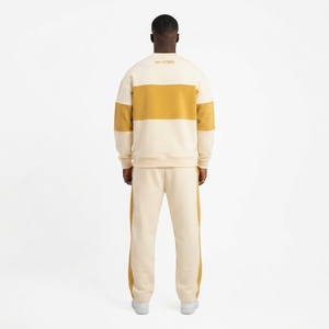 Conjunto de Sudadera y Pantalones Deportivos para Hombre, Cuello Redondo, Bloques de Color, Amarillo Crema, Ropa Casual Urbana, Logotipo Personalizado - Product Image 2