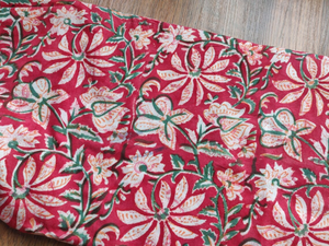 Tela de Algodón Multicolor India con Estampado a Mano para Manualidades, Costura, Acolchado, Decoración del Hogar y Proyectos de Bricolaje - Product Image 5