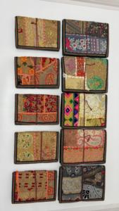 Carnets faits main en tissu recyclé brodé et patchwork – Personnalisables, avec plastification brillante, 80 feuilles – Idéal pour le journaling et les loisirs créatifs - Product Image 3