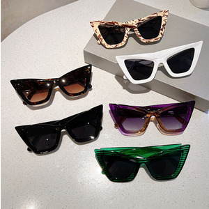 Imamba 2023 Vintage <b>Large</b> <b>Frame</b> Fashion Personality Cat's Eye Shape Sunglasses Anti-UV Trend Sunglasses - Product Image 2