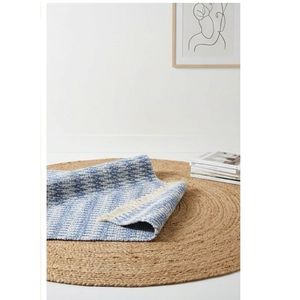 Alfombra de Algodón Tejida a Mano con Diseño de Rayas Texturizadas en Azul y Blanco, con Flecos, para Sala de Estar, Dormitorio, Decoración de Piso - Product Image 3
