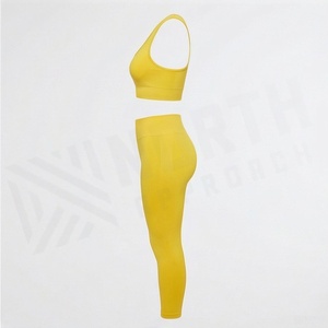 Conjunto Deportivo de Yoga para Mujer, Top Corto Amarillo con Volantes y Leggings de Cintura Alta - Product Image 3