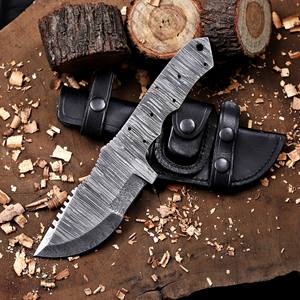 Cuchillo de Caza Nórdico de Acero de Damasco con Hoja Entera y Funda Scount, 10 Pulgadas, Kit OEM/ODM - Product Image 1