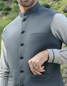 Shalwar Kameez pour hommes, vêtements traditionnels de qualité supérieure, tissu doux et respirant, coupe confortable et décontractée pour un usage quotidien - Product Image 6