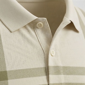 Polo à manches courtes pour homme, style décontracté, coupe classique, imprimé à carreaux, beige avec rayures vertes - Product Image 4