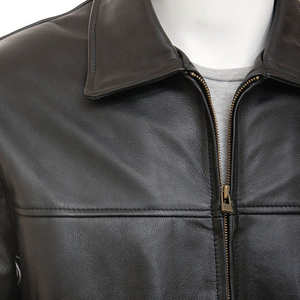 Chaqueta de Cuero Sintético Estilo Casual y Urbano, Diseño Personalizado de Alta Calidad, Corte Ajustado, Transpirable e Impermeable para Hombre - Product Image 3