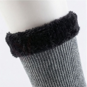Men's Crew <b>Socks</b> Solid Gray Knitted <b>Wool</b> Nylon Thick Winter Thermo Daily Wear Regular Style - Product Image 4