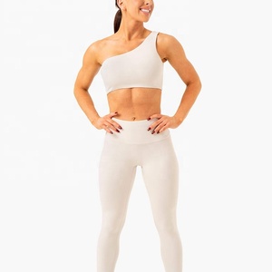 Punchin Sports soutien-gorge de sport avec étiquette personnalisée pour femmes entraînement évacuation de l'humidité une bandoulière grande taille Option en gros - Product Image 6