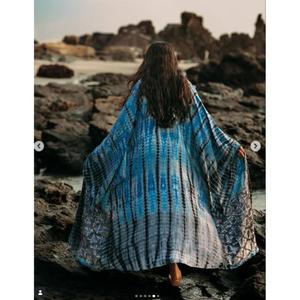 Robe Kimono Maxi Bohème Tie-Dye Sans Manches Coupe Ample Imprimé Géométrique Uni Paillettes Col en V Coupe Évasée Écologique Tenue de Plage Estivale - Product Image 2
