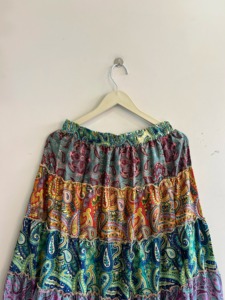 Jupe midi évasée bohème pour femme, taille élastique, imprimé cachemire, volants, en mousseline, robe d'été en tissu doux viscose et polyester - Product Image 3
