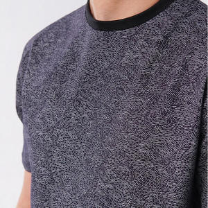 T-shirt graphique pour homme de haute qualité 100% coton, manches courtes, design tendance, col rond, streetwear, fournisseur en gros de vêtements - Product Image 3