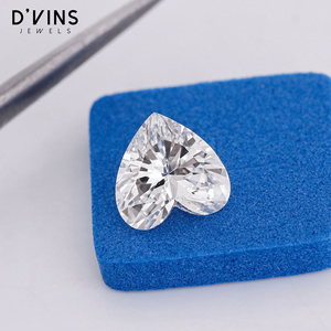 D'vins Jewels Diamant de laboratoire en forme de cœur, couleur D E F G H, clarté VVS VS, 3EX HPHT, cultivé à Surat, pour la fabrication de bijoux - Product Image 4