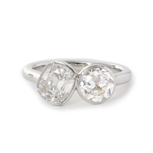 Bague de fiançailles vintage à deux pierres, diamant de laboratoire 3,5 carats, sertie clos et griffes, or jaune 14 carats, finition professionnelle, bague de mariage unique - Product Image 1