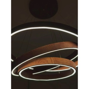 Lámpara Colgante de Techo en Espiral de Madera de Calidad Confiable con Anillos LED Cálidos para Decoración de Iluminación Interior - Product Image 3