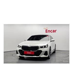 BMW Serie 5 520i Edición Especial 2024, 11,427 km, Caja de Cambios Automática, Asientos de Cuero, Volante a la Izquierda, Cámara Trasera - Product Image 3