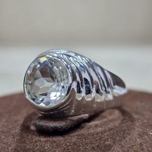 Anillo clásico Vintage de Plata de Ley 925, excelente calidad, diseño hecho a mano, ajuste de bisel, piedra preciosa de amatista verde para boda - Product Image 2