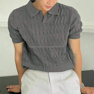 เสื้อเชิ้ตผู้ชายแบบถักลายเคเบิ้ลเรโทร คอวี แต่งยางยืด สไตล์สมาร์ทแคชชวล ระบายอากาศได้ดี แขนสั้น ผลิตตามสั่ง (OEM) ผ้าฝ้าย 100% ประดับด้วยคริสตัล - Product Image 6