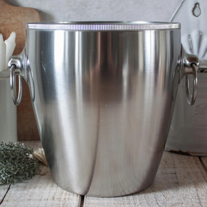 Durable Simple Design Silver Finished Metal Oval Ice Bucket Party Cooler Bowl with Handle Beverage Chiller Tub for Party <b>Serving</b> - Product Image 6