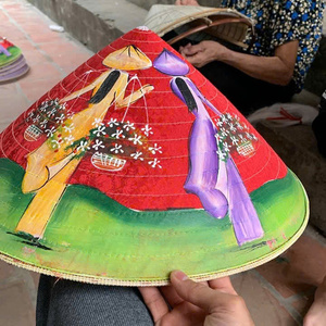 Chapeau conique asiatique en feuille de palmier léger et écologique - Product Image 4