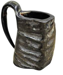 Taza de Beber Hecha a Mano de Cuerno de Búfalo Vikingo Pulido de 500 ml, Ecológica, Estilo Animal, para Disfrutar de tu Bebida Favorita - Product Image 1