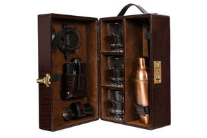 PU Leather Artisanal Bar Set <b>Box</b> Brown color With Handle Handmade Cocktail Carrier Case Portable Packaging for <b>Champagne</b> Whisky - Product Image 3