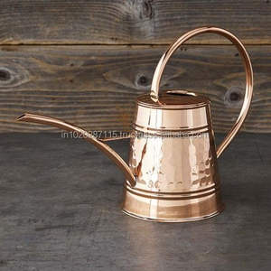 Bidon d'eau en cuivre indien traditionnel aux détails exquis pour un look haut de gamme et des bienfaits ayurvédiques pour la santé - Product Image 2