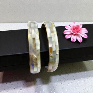 Brazalete de Moda con Diseño de Tablero de Ajedrez en Madreperla para Damas - Product Image 3