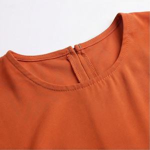 ชุดกิโมโนแบบ OEM ปี 2025 เสื้อคลุมอาบายะ ผ้าโพลีเอสเตอร์เนื้อนุ่ม ยืดหยุ่นสูง หนาขึ้น สำหรับผู้หญิงมุสลิม คอวี แขนยาว เหมาะสำหรับงานปาร์ตี้ รอมฎอน งานแต่งงาน - Product Image 4