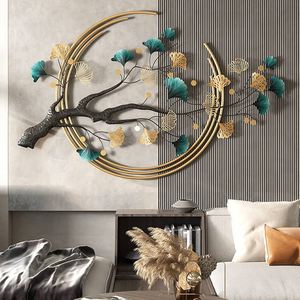 Décoration murale moderne en métal écologique, motif arbre de Ginkgo rond, design de branche avec feuilles dorées et turquoise, idéal pour Diwali - Product Image 1