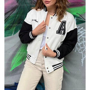 Veste universitaire beige avec manches blanches, lettre A brodée, fermeture à boutons, longueur standard, pour l'automne - Product Image 5