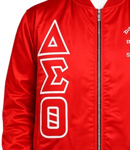 Chaqueta Bomber Roja de Alta Calidad con Cremallera Delta/Sigma/Theta, Letras Griegas de Hermandad, Acolchado y Forro Interior de Satén - Product Image 2