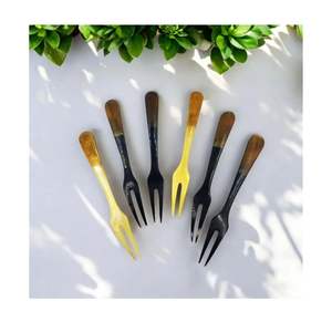 Fourchette de luxe en corne de bœuf, très vendue, à trois poignées et deux dents, en corne de buffle, pour une présentation glorieuse des fruits sur la table, fourchette en corne de bœuf économique - Product Image 5