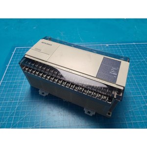 Contrôleur programmable Mitsubishi FX1N-60MR-ES/UL, contrôleur logique programmable, base utilisée comme telle que fournie, équipement semi-conducteur de génération précédente - Product Image 4